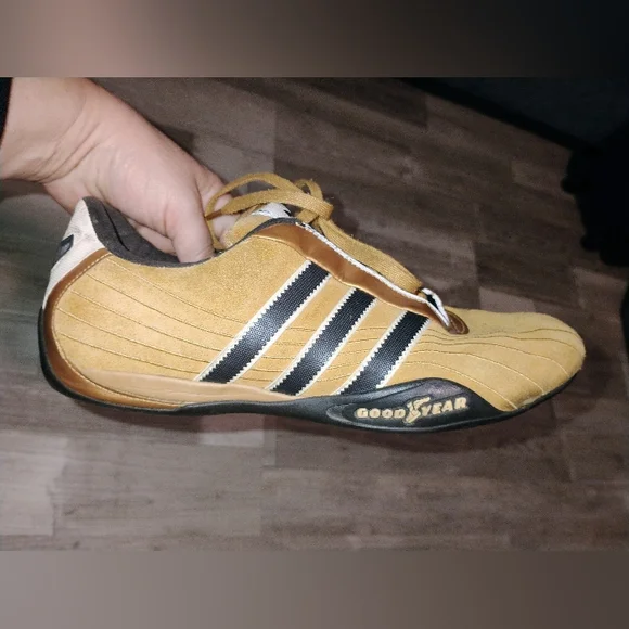 2007 Adidas Goodyear Racer Low Tan And Black Size 8 - Picture 6 of 13